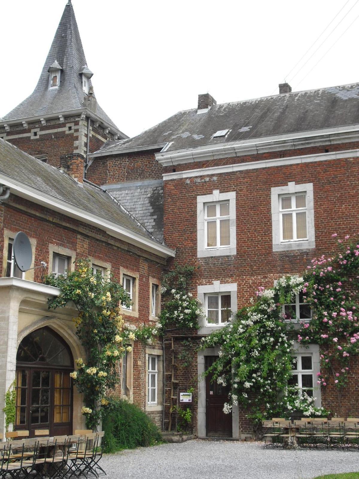 Apartament Kasteel Nieuwenhoven Sint-Truiden Zewnętrze zdjęcie