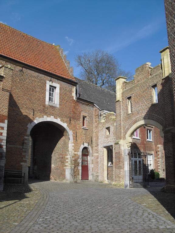 Apartament Kasteel Nieuwenhoven Sint-Truiden Zewnętrze zdjęcie